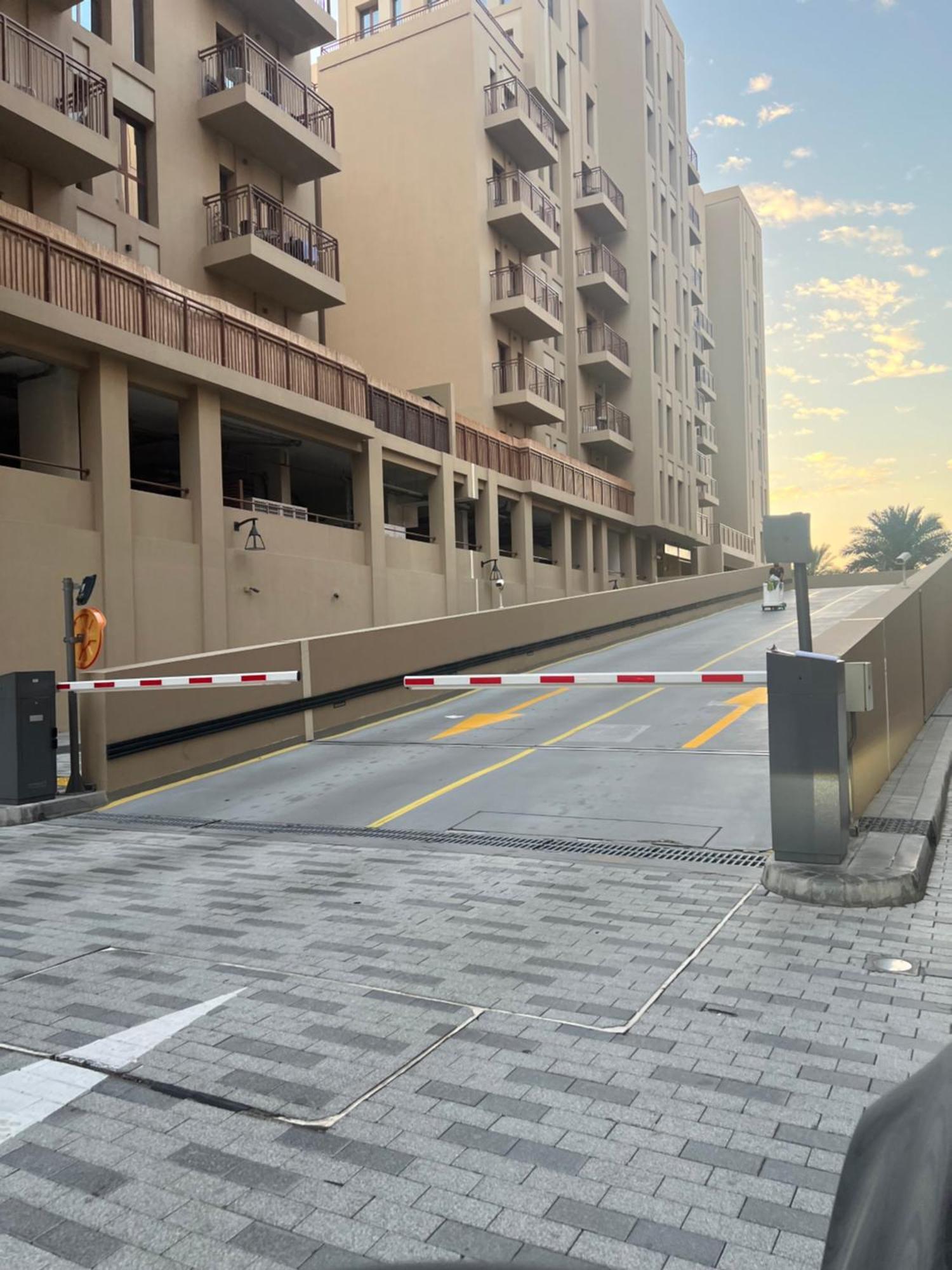 Luxury 2 Beds Nshama Zarha Breeze 3b1 *