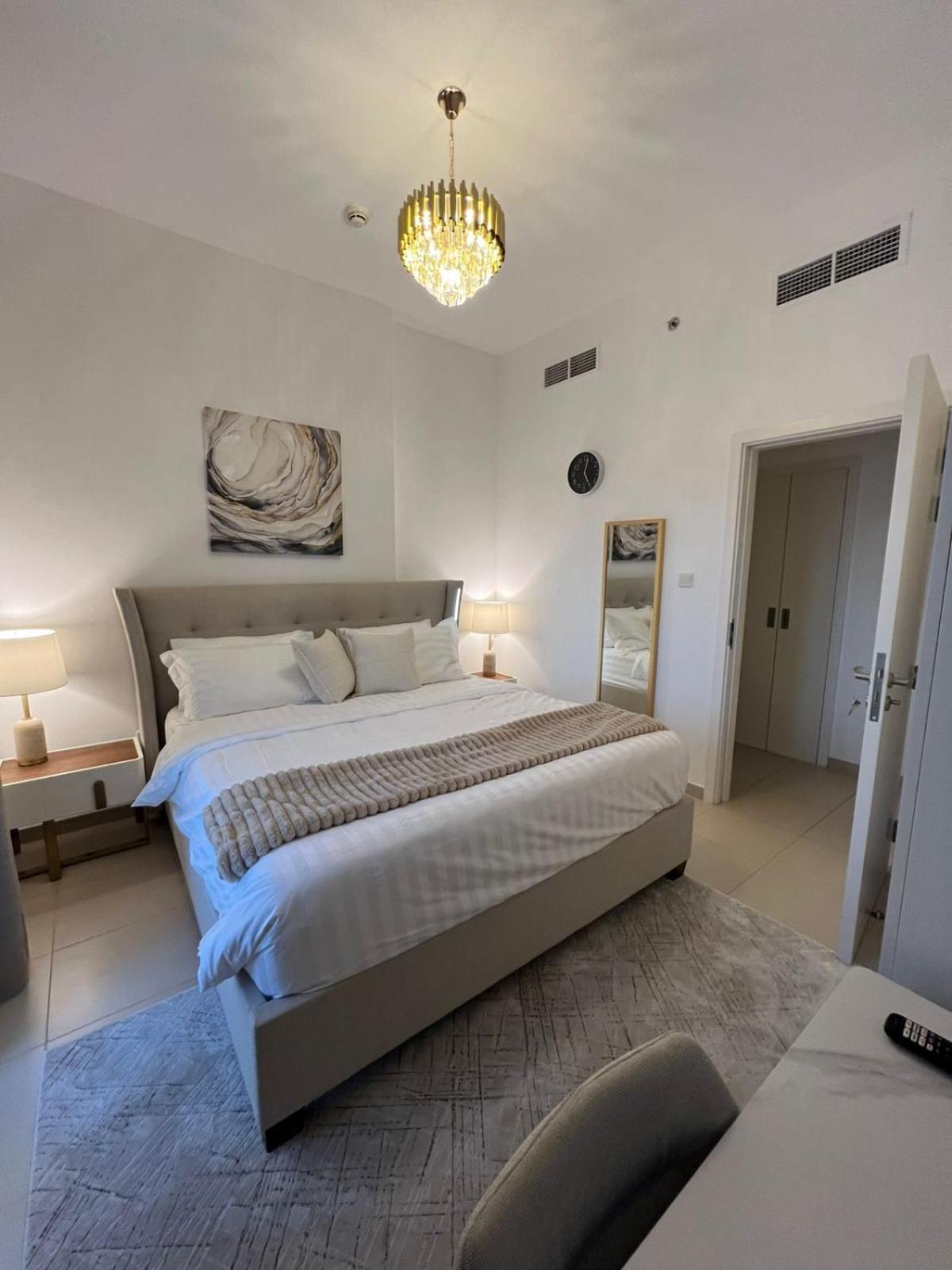 Luxury 2 Beds Nshama Zarha Breeze 3b1 * Dubai