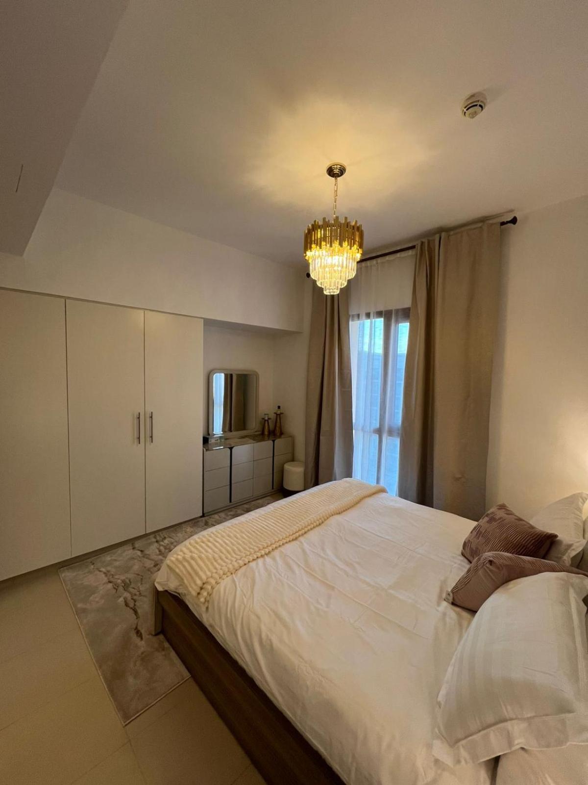Luxury 2 Beds Nshama Zarha Breeze 3b1 Apartment